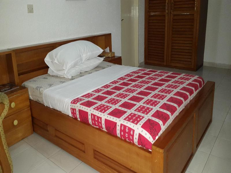 Sir Max Hotel Kumasi Exterior photo