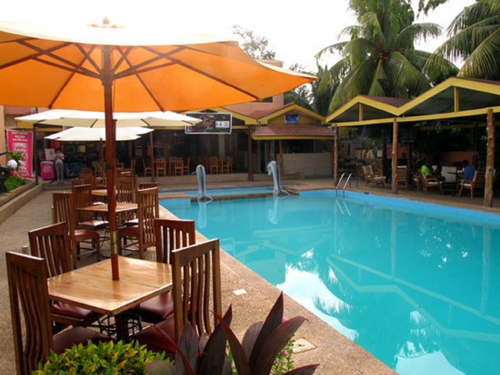 Sir Max Hotel Kumasi Exterior photo